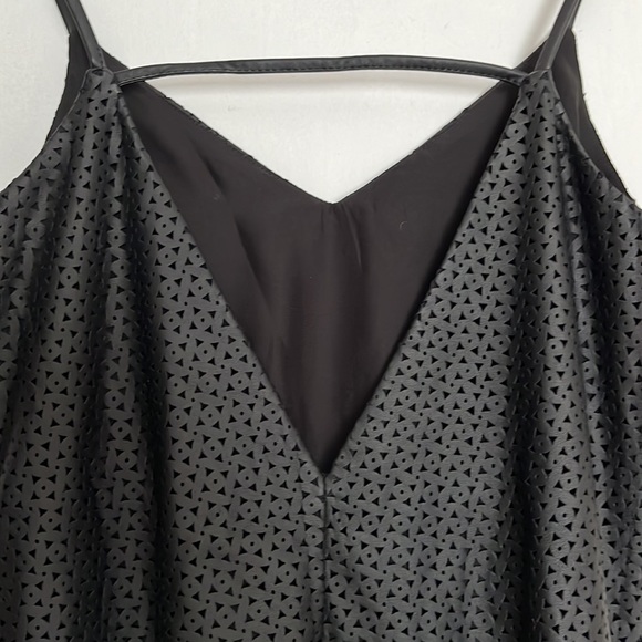 H&M BLACK CAMISOLE NWOT - Picture 2 of 9